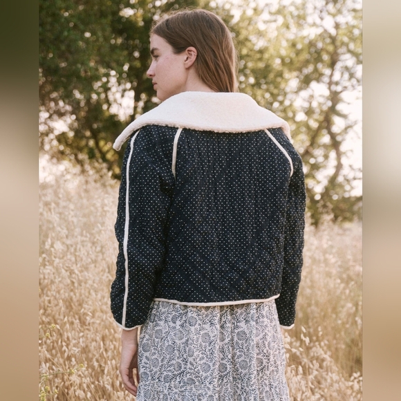 THE GREAT QUILTED NAVY & CREAM SHERPA COLLAR REVERSIBLE JACKET SZ XL - Picture 2 of 9